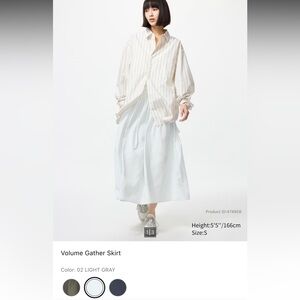 Uniqlo Light Gray Volume Gather Skirt, Size XS
